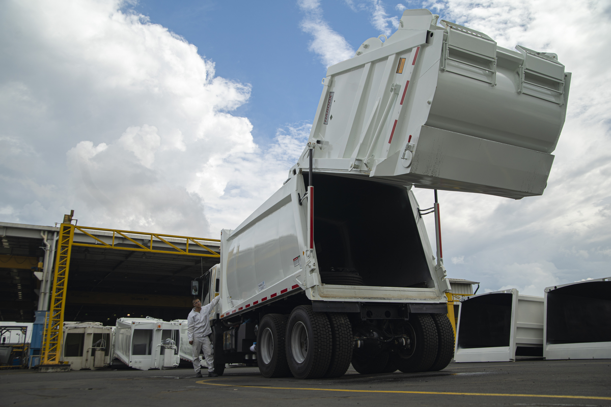 fanalca garbage trucks