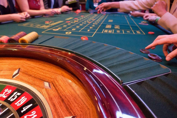 Online Casinos: An Industry for Everyone | Industry Today