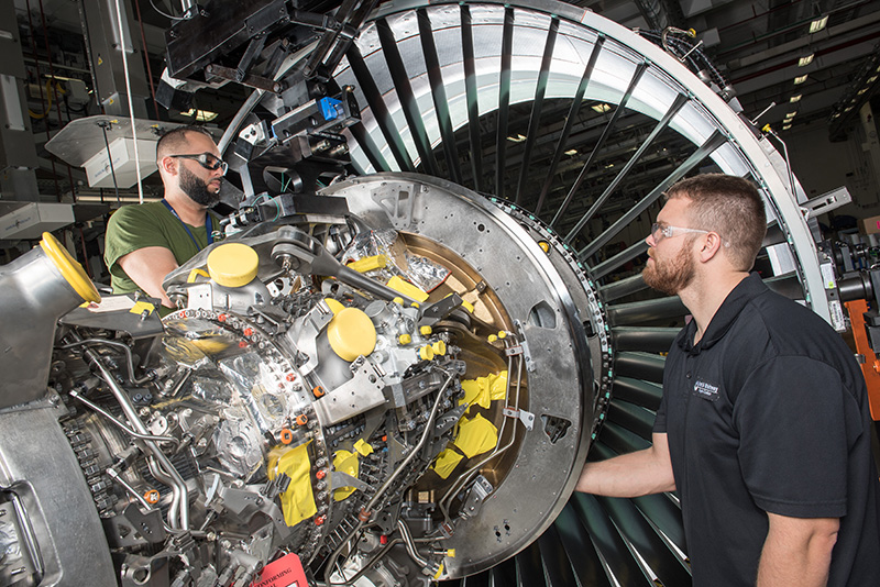 Aircraft Engine Installation Advancect, Industry Today
