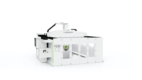 The completely newly developed FZP32 machine: The 5-axis portal milling machine is compact, very flexible - and highly accurate. Picture credits: F. Zimmermann GmbH
