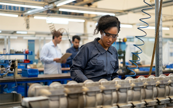 Women Are Underrepresented In Manufacturing And Are 1 8 Times More Likely To Leave The Industry Than Men, Industry Today