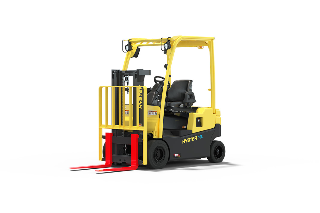 Hyster lift truck with advanced ergonomics to support high-intensity trucking industry