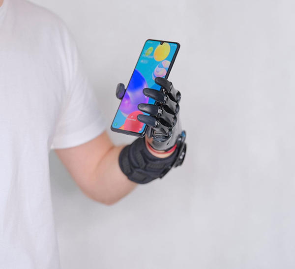 touch screen use for prosthetic hands