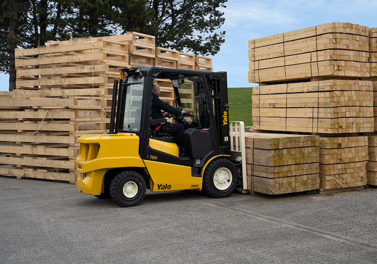 Yale Series N Lift Trucks 4529YBC4IM002 E EN US GP40 70N Application, Industry Today