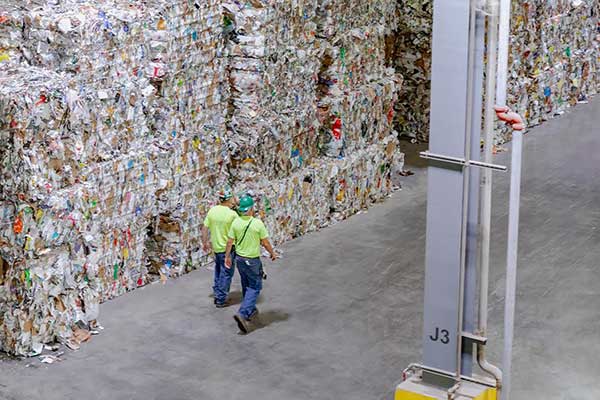 Green Bay Packaging Employees, Industry Today