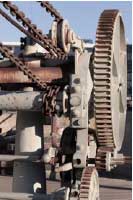 Chain, Wire & Cable can be used on pulleys, gears, hoists, chains, wire rope, and link / roller assemblies. Protect metal above the waterline in ships, barges, boats, docks, and marine applications with ocean saltwater or fresh water.