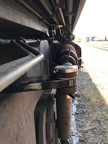 Vesconite Hilube bushings were installed in the brake rigging system of an Australian freight operator.