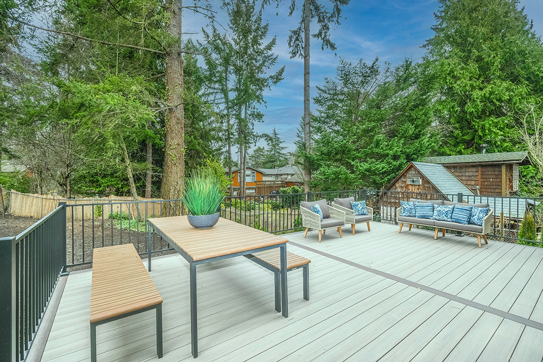 The Future of Outdoor Living: Innovations in Deck Railing – Industry Today