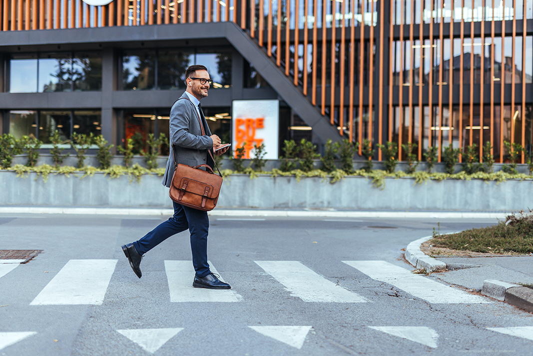 Best Business Briefcases for Professionals in 2026